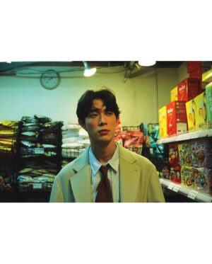 Hio Miyazawa Instagram - 「恋する惑星」
MENS NON NO