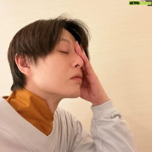 Hirofumi Araki Instagram - 台本を覚えるのに苦戦中📖
普段使わない言葉遣いを馴染ませる時間は焦らずに大切にしたい🍀