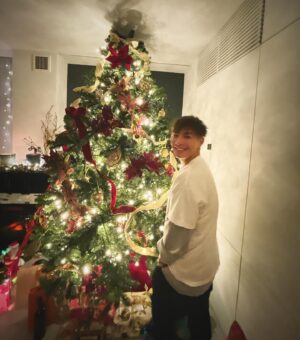 Hiroki Narimiya Instagram - Merry Christmas everyone!!
素敵な夜を過ごしてね xx 

#クリスマス 
#ホームパーティー 
#merrychristmas