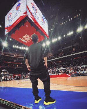 Hiroki Narimiya Instagram - NBA Japan Games 2022 SATURDAY NIGHT EVENT 
#NBA
#バスケ 🏀
#stephencurry 
#goldenstatewarriors