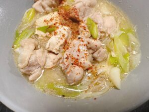 Hiroki Yasumoto Instagram - 鶏出汁豆乳蕎麦
うめぇ

#安元洋貴
#の飯

#十割蕎麦なら大丈夫って聞いた
#信じてるぞ