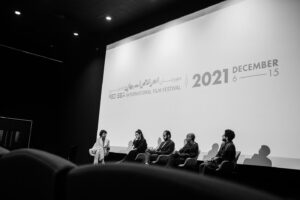 Hisham Fageeh Instagram - اسبوع عشان استوعب اللي صار - الفرحة لا توصف - الحمدلله ماشاءالله. 
اليكم بعض الصور من العرض العالمي الأول لفيلم <<دولاب فَي>> - بعدسة المبدعة @nouf_why