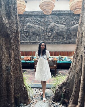 Hitha Chandrashekar Instagram - Should I deceive you by saying comment for dress link?🥲 life is full of dilemma 🤷🏻‍♀️