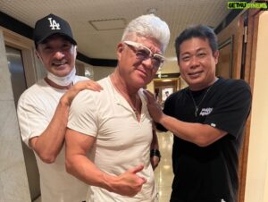 Hitoshi Ozawa Instagram - まだ続く誕生会🐣
久しぶりにヤマ合流❗️笑
