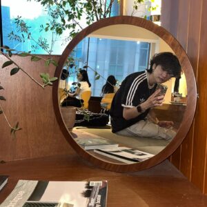 Ho Joon Instagram - 압구정로데오 살-짝 뿌신날일지도
