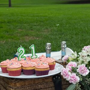 Holly J. Barrett Instagram - ✨❤️‍🔥😮‍💨❣️21!🥳💕🎈🫡