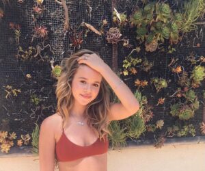 Holly J. Barrett Instagram - Paranoid