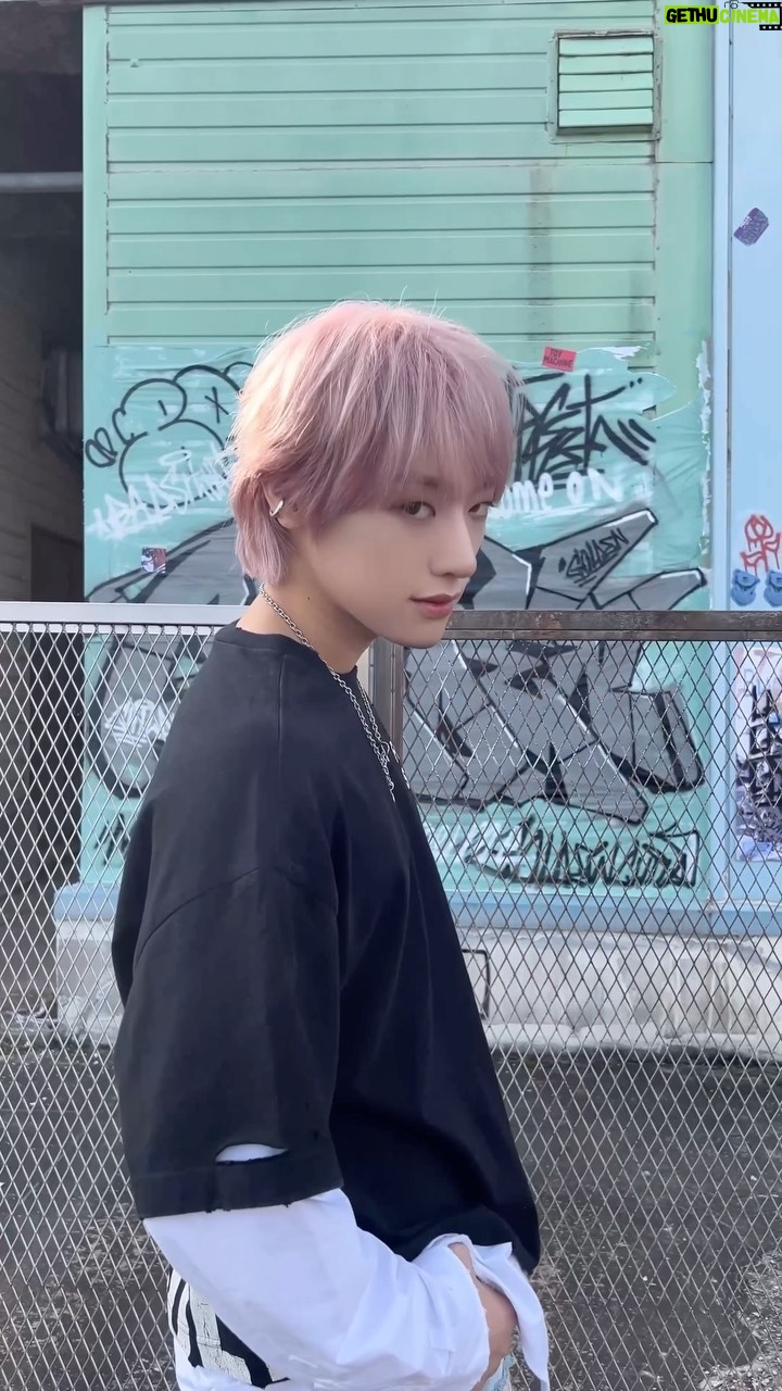 Hong Joo-chan - 8.4K Likes - #TAG 를 느껴봐 지금 Now ✨ #Feelme_Challenge #GoldenChild #골든차일드 #shorts
#GoldenChild #GNCD
#Feelme #Feel_GNCD #Dear
#이대열 #Y #이장준 #배승민
#봉재현 #김동현 #홍주찬 #최보민
#LEEDAEYEOL #CHOISUNGYUN #LEEJANGJUN #SONYOUNGTAEK #BAESEUNGMIN
#BONGJAEHYUN #KIMJIBEOM #KIMDONGHYUN #HONGJOOCHAN #CHOIBOMIN