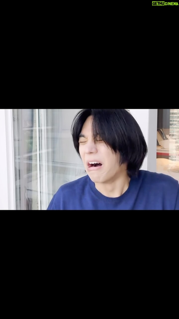Hong Seung-bum - 4.7K Likes - 메가사워캔디 별로 안신대요? 아니 진짜루..!