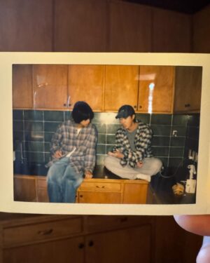 Hong Seung-bum Instagram - spring after all 😊