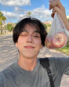 Hong Seung-bum Top 74 Instagram Photos and Posts