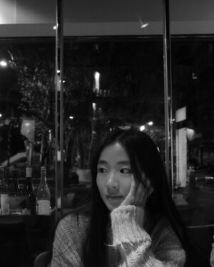 Hsu An-Chih Instagram - 小年夜 🌚🌝

願新年勝舊歲。