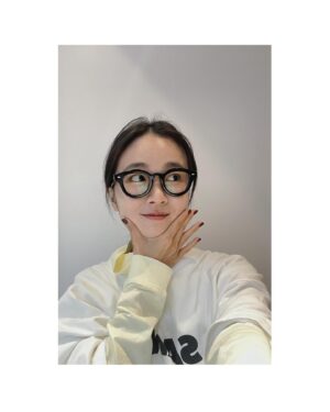 Hsu An-Chih Instagram - Love is the answer to everything.

🤍🖤