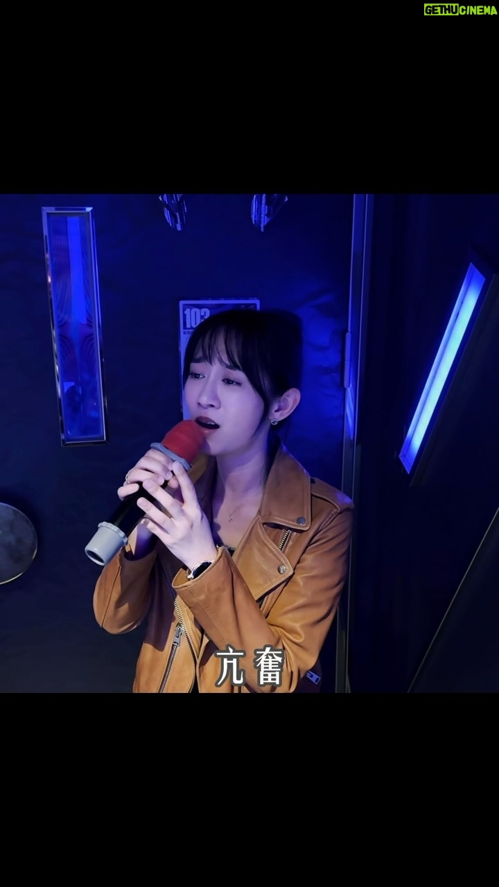 Hu En Ning - 3 Likes - 唱一首悲歌,允許吧?
最近的愛歌,推薦一下唄😉
#我認 #翻唱 #胡小繆
