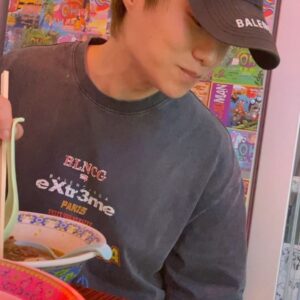 Hubert Wu Instagram - 🐶🍜