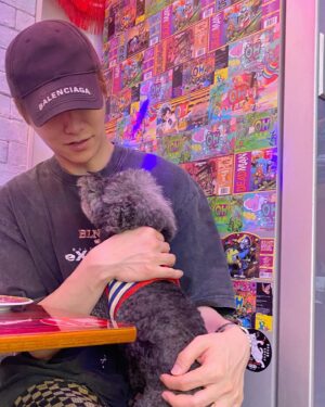 Hubert Wu Instagram - 🐶🍜