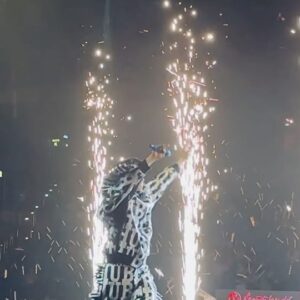 Hubert Wu Instagram - .
馬來西亞 謝謝你
入行超過10年 很幸運一直有好多機會來這工作
而中間最常聽到的問題是
“什麼時候來馬來西亞開演唱會?”
終於 我等到了 也謝謝你們願意和我一起等待
thank you so much for all the love and support!
希望下次再見不會隔太久 :)