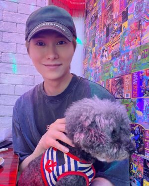 Hubert Wu Instagram - 🐶🍜