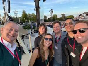 Hugh Bonneville Instagram - With some of the phenomenal creative team who put together Sunday’s #CoronationConcert… Assistant Producer, Tash Holway; Series Producer, Cheryl Ko Pearson; Creative Producer, Matt Flint; Choreographer, Jerry Reeve; Projection & Video Designer, Tom Bairstow.