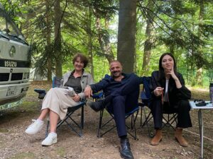 Hülya Gülşen Irmak Instagram - #hudutsuzsevda geriye kalan çekirdek ailem