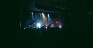 Hunter Hayes Instagram - Seattle, what a NIGHT! Thank you all for showing up and letting me celebrate the Storyline/Invisible Anniversary with you! // 📸: @matthewalecgold #hunterhayes #concert #spacetapes