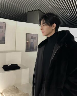 Hur Hyun-jun Instagram - ✨
