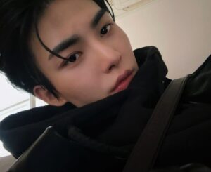 Hur Hyun-jun Instagram - SIK