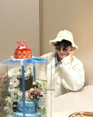 Hur Hyun-jun Instagram - 감사합니다 생일 축하해주셔서🎂