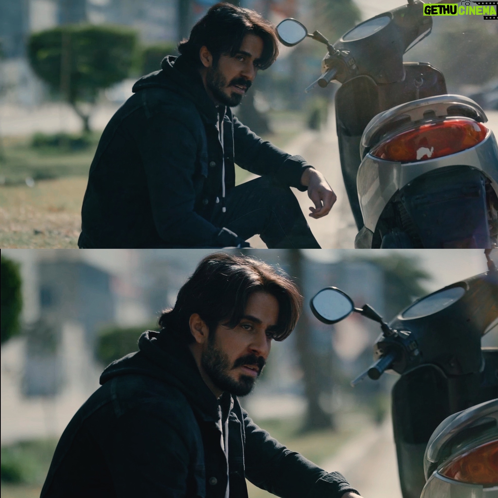 Hussein Hafez - 3 Likes - ورطة جبيرة .. مجنت رايد يصير هيج ! 😣💔
كتبولي شنو توقعاتكم للجاي ؟
#عسل_مسموم | #عاصم
#حسين_حافظ | #حسين_حافظ_لعيبي
@mbciraqtv
@shahid.vod
@awsstudiosofficial
@awsalsharqi
@salamarab21
@fadi_salim_official
@nadaimadkhalil