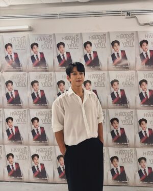 Hwang Chi-yeul Instagram - 마카오 콘서트🥰 행복한 추억 함께 만들어주셔서 진짜진짜 감사해요  #마카오 #콘서트 #멋진사진기대할께요