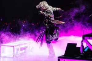 Hyde Instagram - Even on typhoon-like days, I feel deeply moved at the end 

#YOSHIKI
#HYDE
#SUGIZO 
#MIYAVI 
#TheLastRockstars 
#有明アリーナ
@yoshikiofficial @sugizo_official @miyavi_ishihara @thelastrockstars