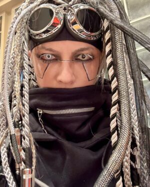 Hyde Instagram - HAPPY HALLOWEEN🎃

#HYDE
#HAPPYHALLOWEEN
#HALLOWEEN
#ハロウィン
#仮装