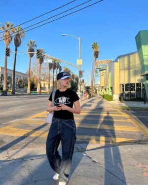 Hyowoo Instagram - LA ~~~~~🇺🇸
@luvistrue_official 🤍