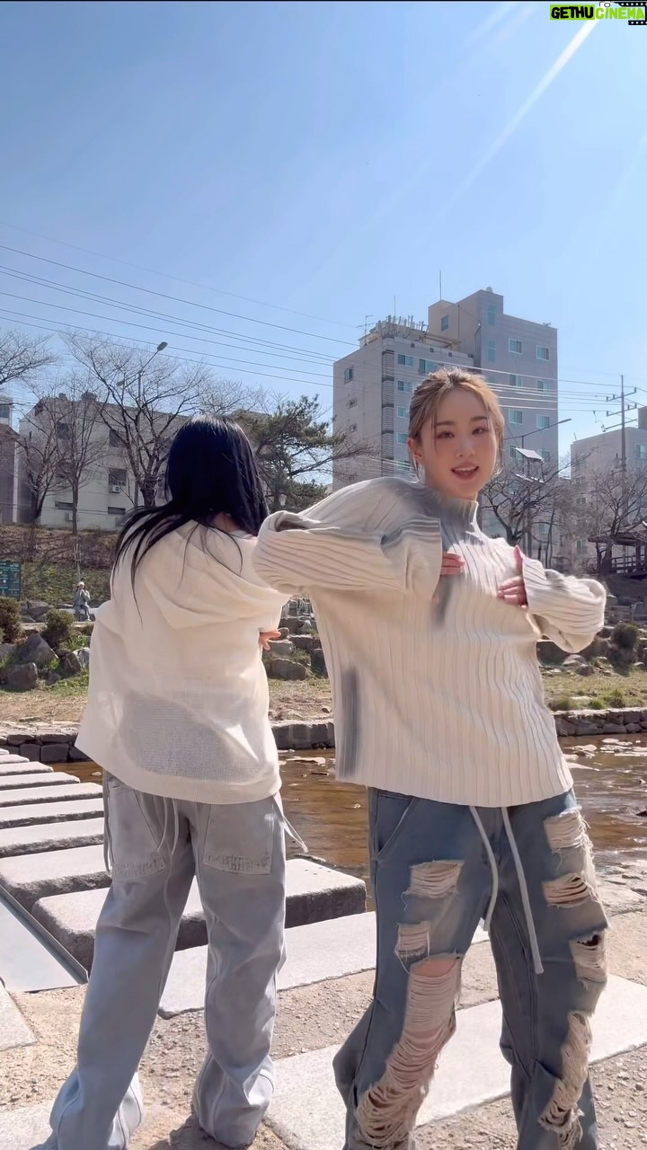 Hyowoo - 2.4K Likes - 이제 시작이다 ..🌸