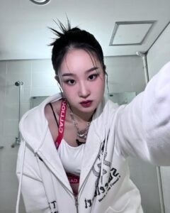 Actress Hyowoo HD Instagram Photos and Wallpapers December 2022