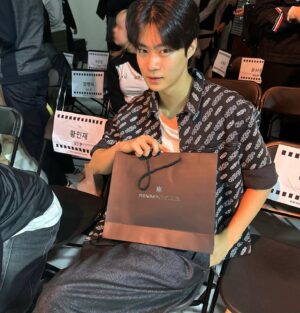 Hyun Woo-seok Instagram - @phenomenonseeper