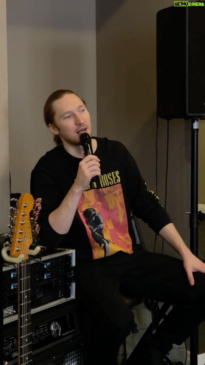 IVAN - 1.4K Likes - На репетициях всегда весело)
Не грустите, друзья! Весна принесла нам солнце, ура🙏🏻🙏🏻🙏🏻🙏🏻