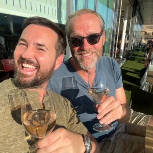 Iain Glen Instagram - Rig 2, we’re back ☺️