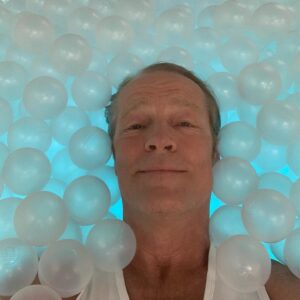Iain Glen Instagram - Finished the filming of #OperationNapoleon in Germany. Really loved hanging out with these guys. Last meal out together, Köln Cathedral and a mystery picture... work that one out!
