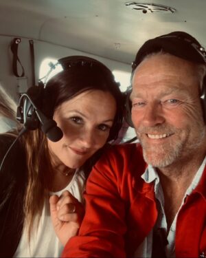 Iain Glen Instagram - A thrilling ride at @sydney with stunning views of the northern beaches ending up at #cottagepointinn for delicious food in such a tranquil setting!! 💙💙