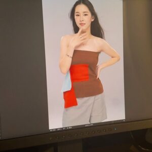 Iain Lu Instagram - 追求夢想的道路上，有捨有得，感謝一切相遇😽
謝謝中時時尚陶姐🫶🏻