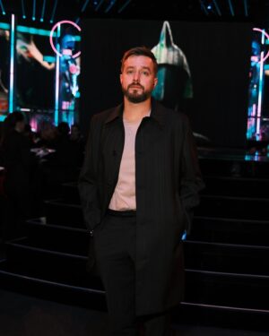Iain Stirling Instagram - Thank you to The Brits for having me. 

Styling - @emmalanestylist 
Photo - @georgeonaboat 
Awkwardness - models own