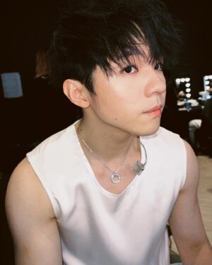 Ian Chan Instagram - -
大家好似想睇後台相多啲
Day 8
See you later