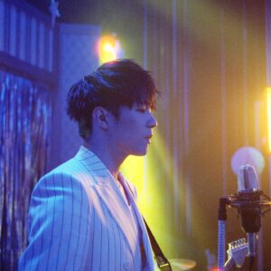 Ian Chan Instagram - -
New song is out🤓
Happy Valentines 
#Lostatfirstsight