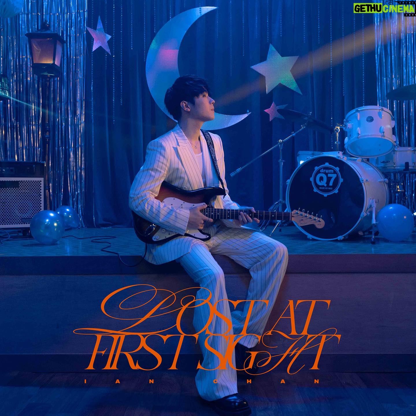 Ian Chan - 34.3K Likes - -
《Lost at first sight》
14.2.2024
曲: Ian陳卓賢
詞: T-Rexx
編: Seatravel, 陳考威, 黃兆銘
監: 陳考威
Guitar: Derrick Sepnio, Seatravel, Ian陳卓賢
Bass: Da Free
Additional programming: Seatravel, 陳考威
String arrangement: 黃兆銘
Violin: Leslie Ryang, Miyaka Suzuki
Viola: Zhang Shu Ying
Cello: Anna Kwan
Strings recording engineer: King Kong
Backing vocal by: Cousin Fung, Ian陳卓賢
Vocal recorded by: 陳考威 @ GC Productions
Pro Tools editing by: 陳考威
Vocal editing: 陳考威, Lincoln Lam
Mixing Engineer: Matthew Sim
Mastering Engineer: Matthew Sim