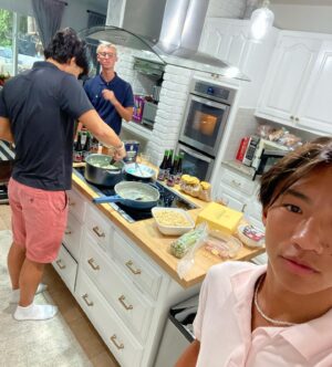 Ian Chen Instagram - take a dump