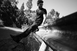 Ian Nelson Instagram - come pick me up 

📸 @mathiasfau