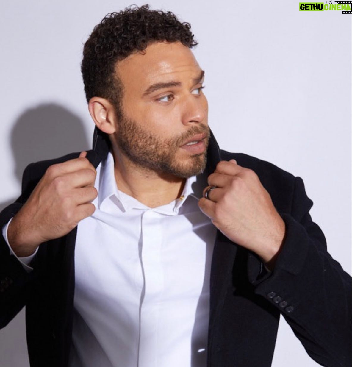 Ian Verdun - 2K Likes - That “we just narrowly avoided the collapse of democracy” feeling. Felt cute. Definitely won’t delete later. #freshandclean #dapper #maybeshesbornwithit #maybeitsdemocracy #yesterdaywasliketakingashitafterbeingconstipatedforfouryears #feeling20poundslighter