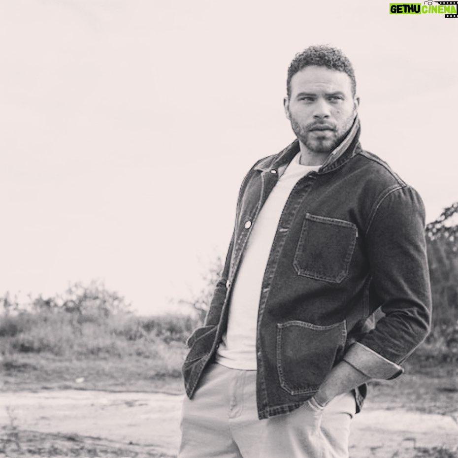Ian Verdun - 2.2K Likes - It’s times like these, you really see who’s in your corner. I see you, I appreciate you, and I love you. Ya’ll know who you are. #appreciationpost #ittakesavillage #nomanisanisland #wishicouldhugyouall #butyouknow #theresstillaplaguegoingon #soletthispostbemyvirtualhug #imadigitalteddybear