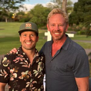 Ian Ziering Instagram - I’ve been following Mark Groves since I broke up with the mother of my children. ￼I was at a crushing moment in my life where my experience did not match the blueprint for the happiness I desired. A depressive set back that left me rudderless and adrift. A few months of antidepressants kept me afloat till I was no longer paralyzed with emotional mire but I still struggled. I sought personal growth as a way to rise from the shell shocking grief of a failed marriage, two failed TV series, the pandemic, having every foundational building block my girls grew up with spun upside down, the shift and shut down of Hollywood, and the unbearable silence of an empty home as I attempted to navigate the storm in a distressed state. No death, but certainly loss of life. A friend told me to follow @createthelove. Marks insightful commentary on the human condition as it pertains to relational interaction is brilliant and I credit him with helping to put the North Star back in my sky. I am confident my setback will pale in comparison to my comeback. 
Please know I paid for this retreat, I paid for my hotel, I paid what everyone paid to be there. It was not cheep, but I’m my best investment. 
If you’ve been sipping on some of the tea that I’ve been spilling the last few days, go to his website and grab your own cup of the good stuff. Createthelove.Com
Every good wish for love laughter and happiness to you all 🙏 
Mark, thank you for everything you’ve done for me, and what you continue to do for others 💫